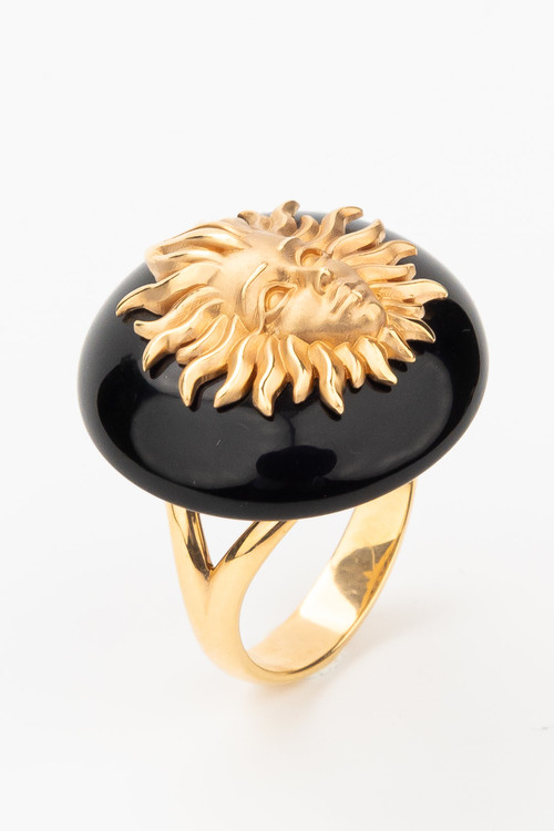 Кольцо из золота c ониксом