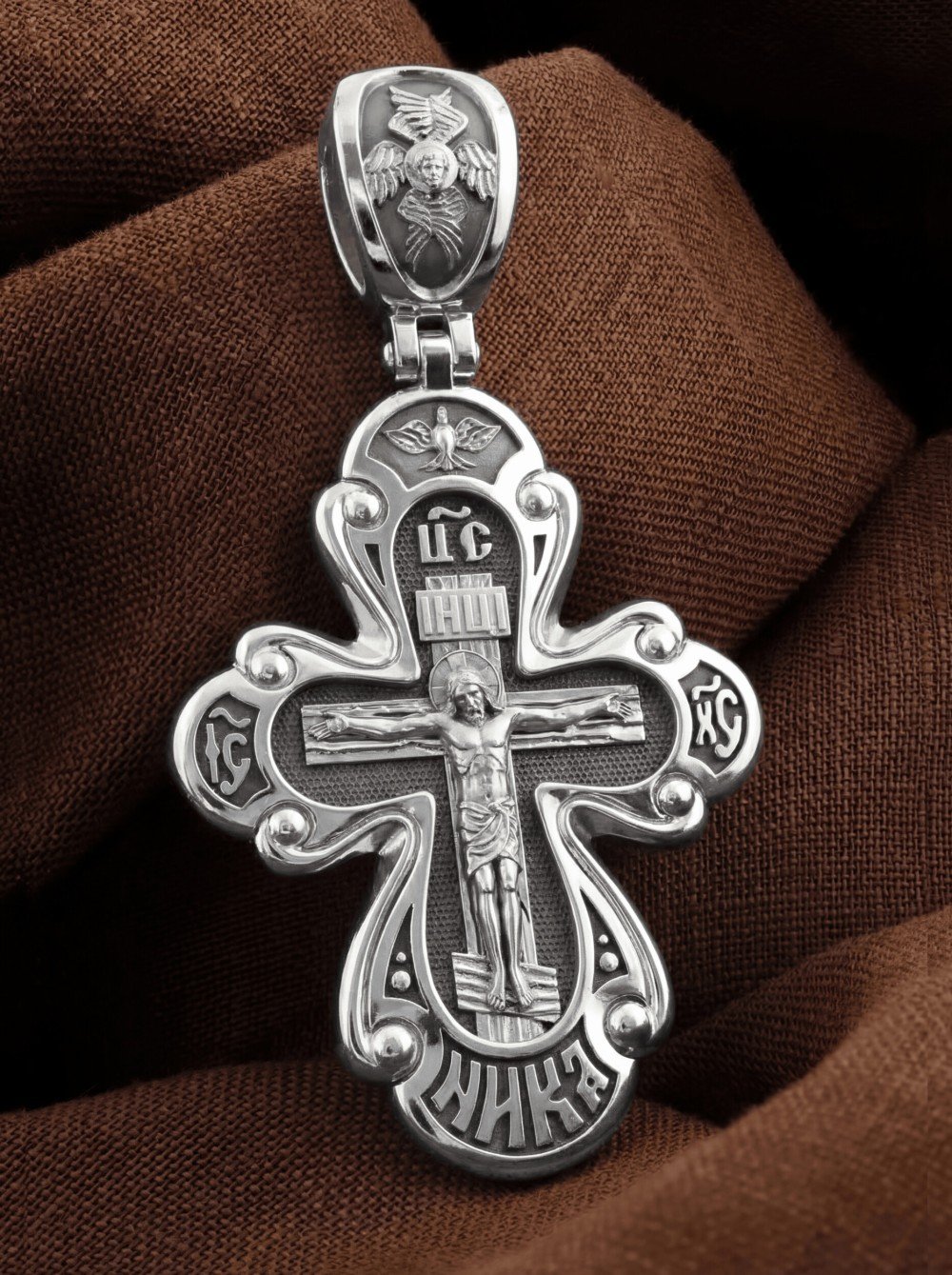 Крест из белого золота