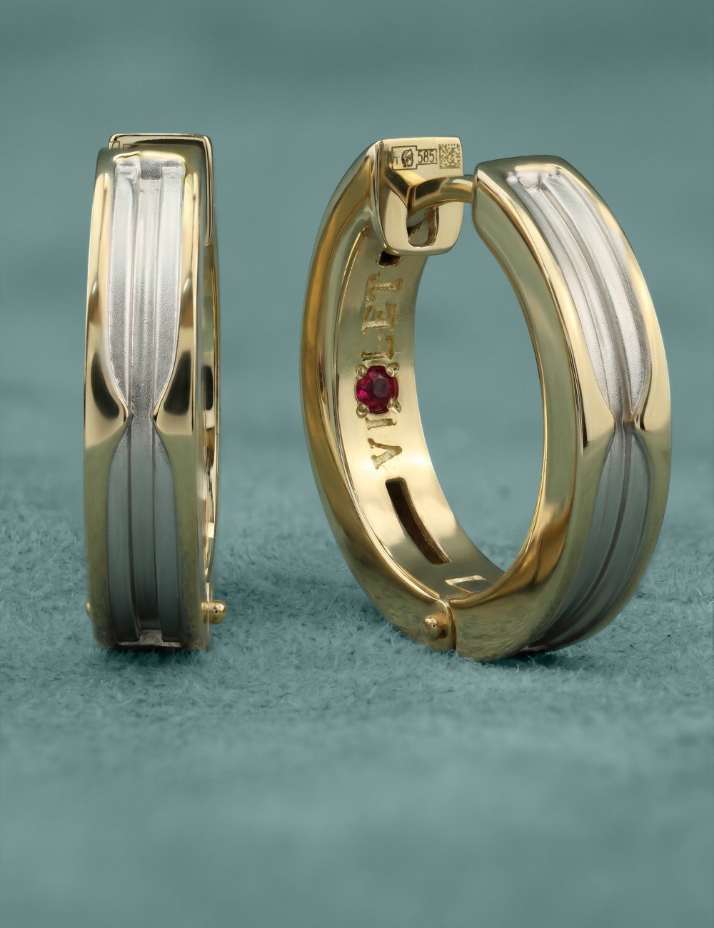 Серьги из лимонного золота c рубином