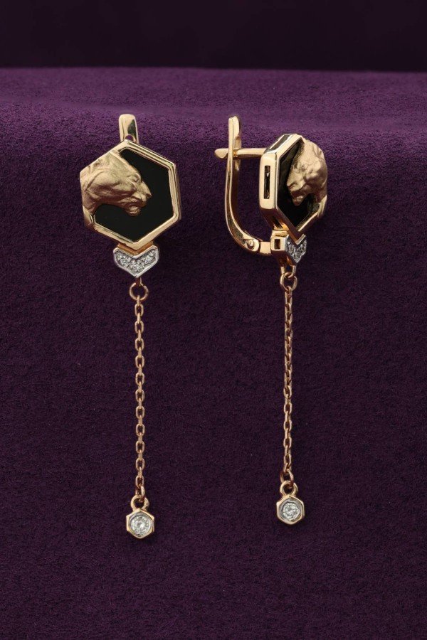 Серьги из золота c бриллиантами и ониксом