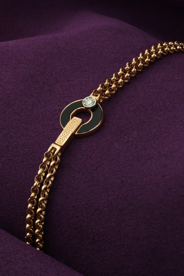 Браслет из золота c бриллиантами и ониксом