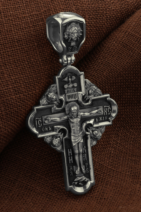 Крест из белого золота