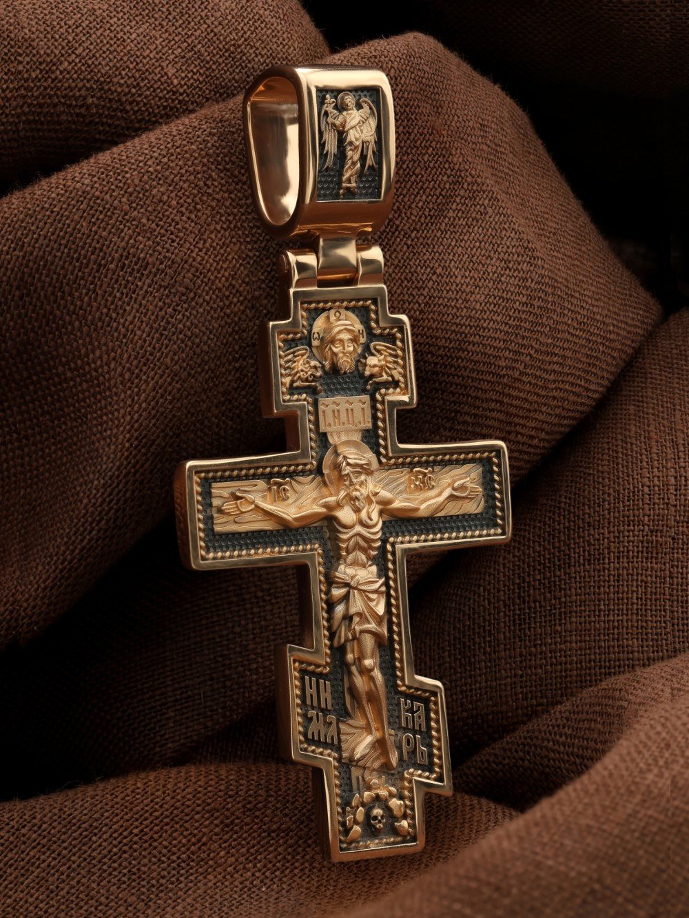 Крест из золота