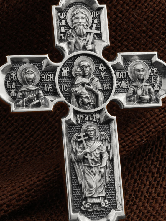 Крест из белого золота