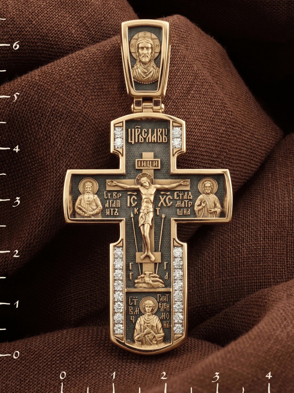 Крест из золота c бриллиантами