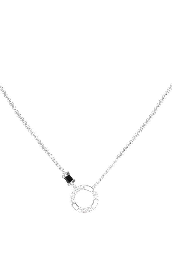 Колье из белого золота c бриллиантами и ониксом