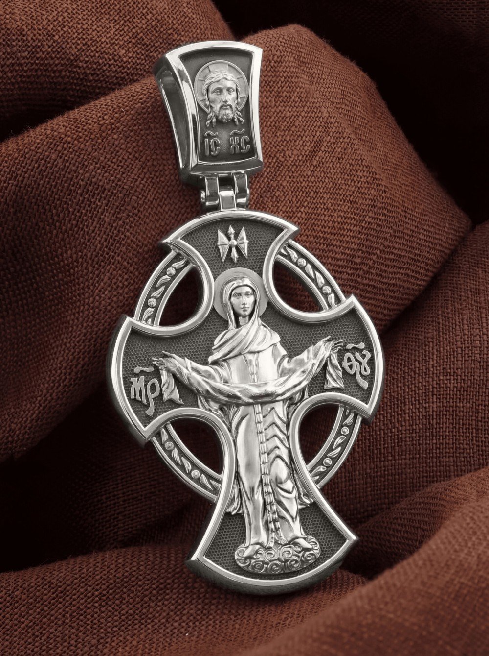 Крест из белого золота