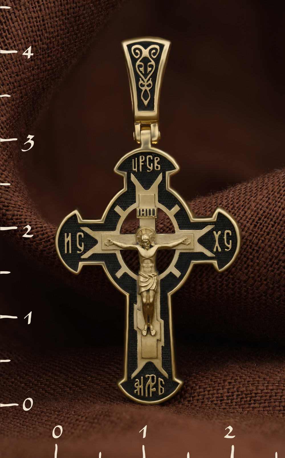 Крест из лимонного золота