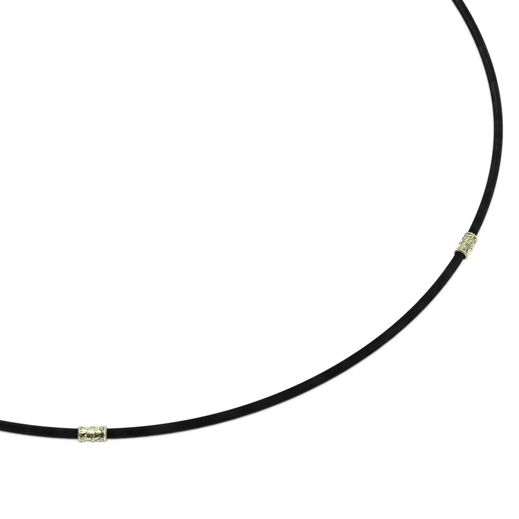 Шнурок шёлковый из зелёного золота c шёлковым шнурком