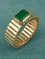 Кольцо из золота c малахитом