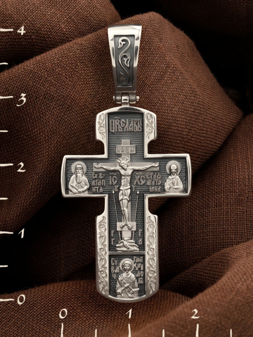 Крест из белого золота