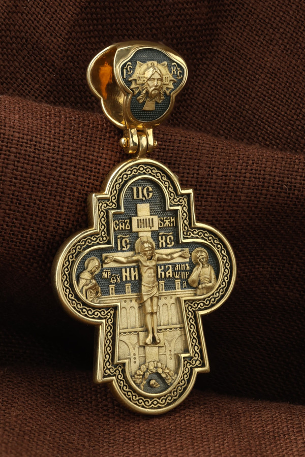 Крест из лимонного золота