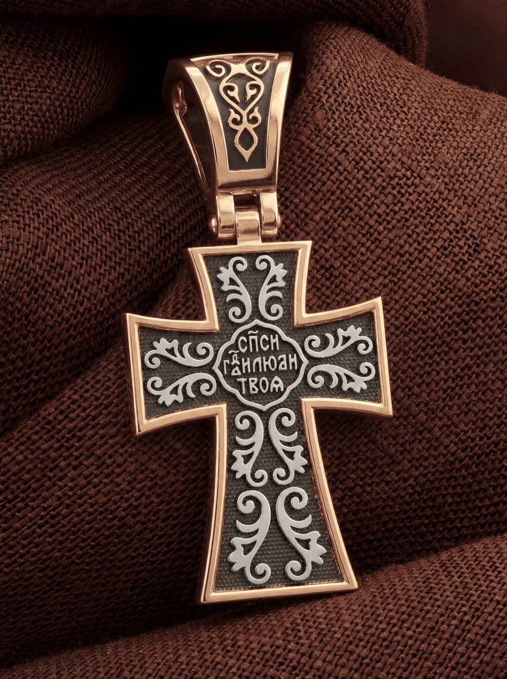 Крест из золота