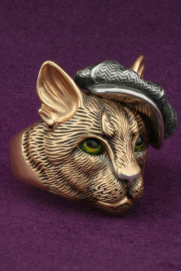 Кольцо из золота c эмаль