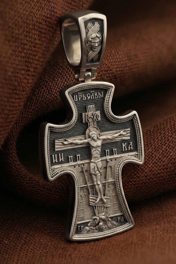 Крест из белого золота