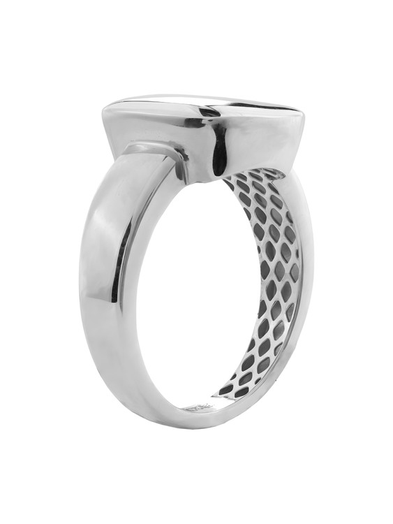 Кольцо из белого золота