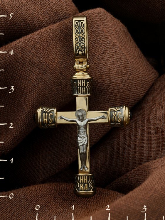 Крест из лимонного золота c ониксом