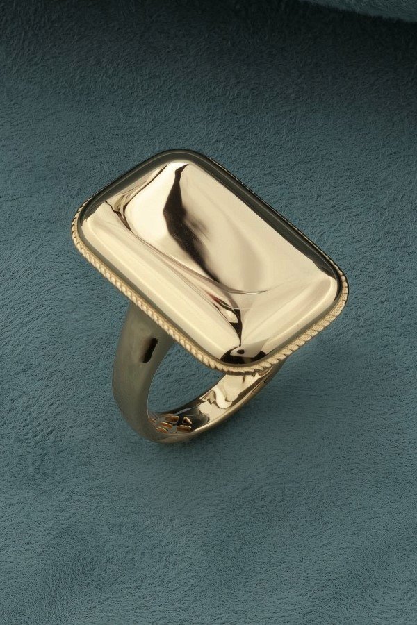 Кольцо из золота