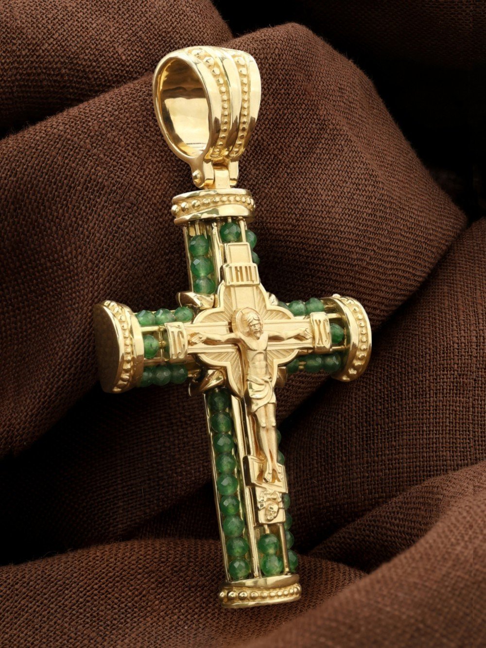 Крест из лимонного золота c хризопразом