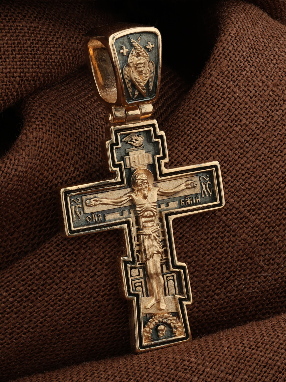 Крест из золота