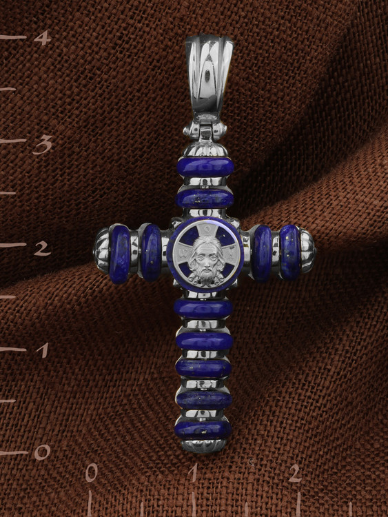 Крест из белого золота c лазуритом