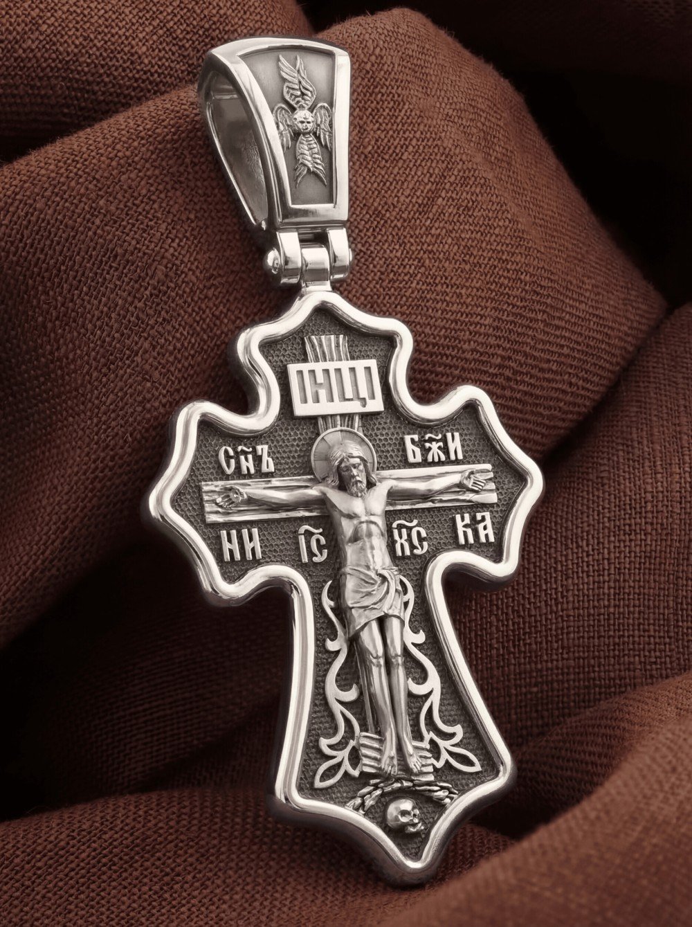 Крест из белого золота