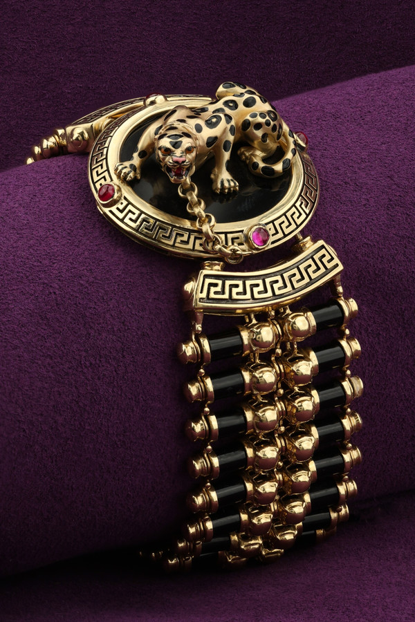 Браслет из лимонного золота c эмаль , ониксом и рубином