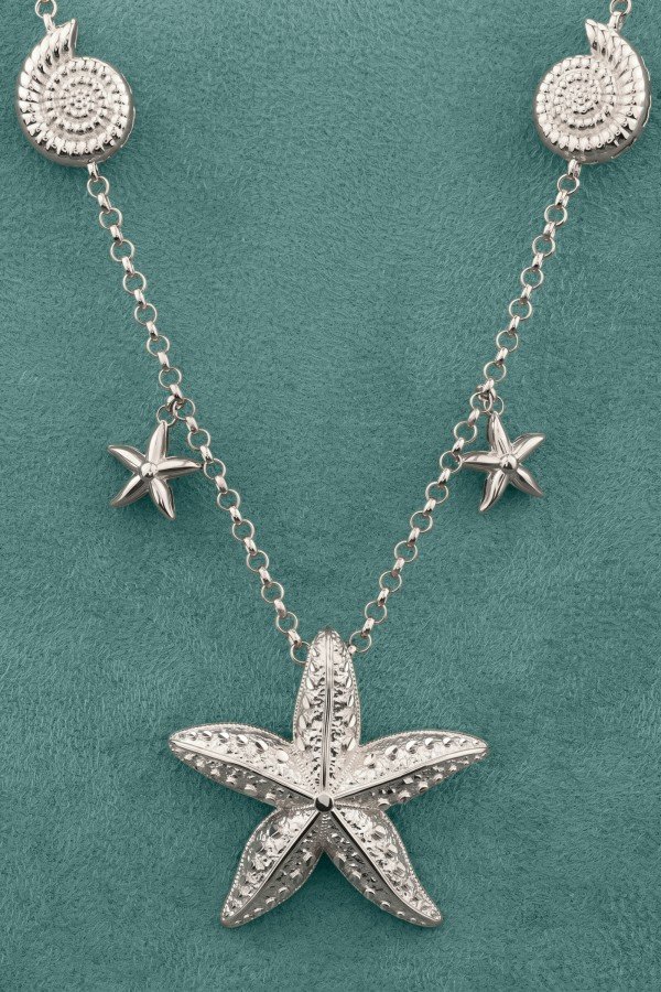 Колье из белого золота