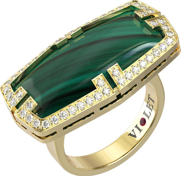 Кольцо из лимонного золота c бриллиантами, рубином и малахитом