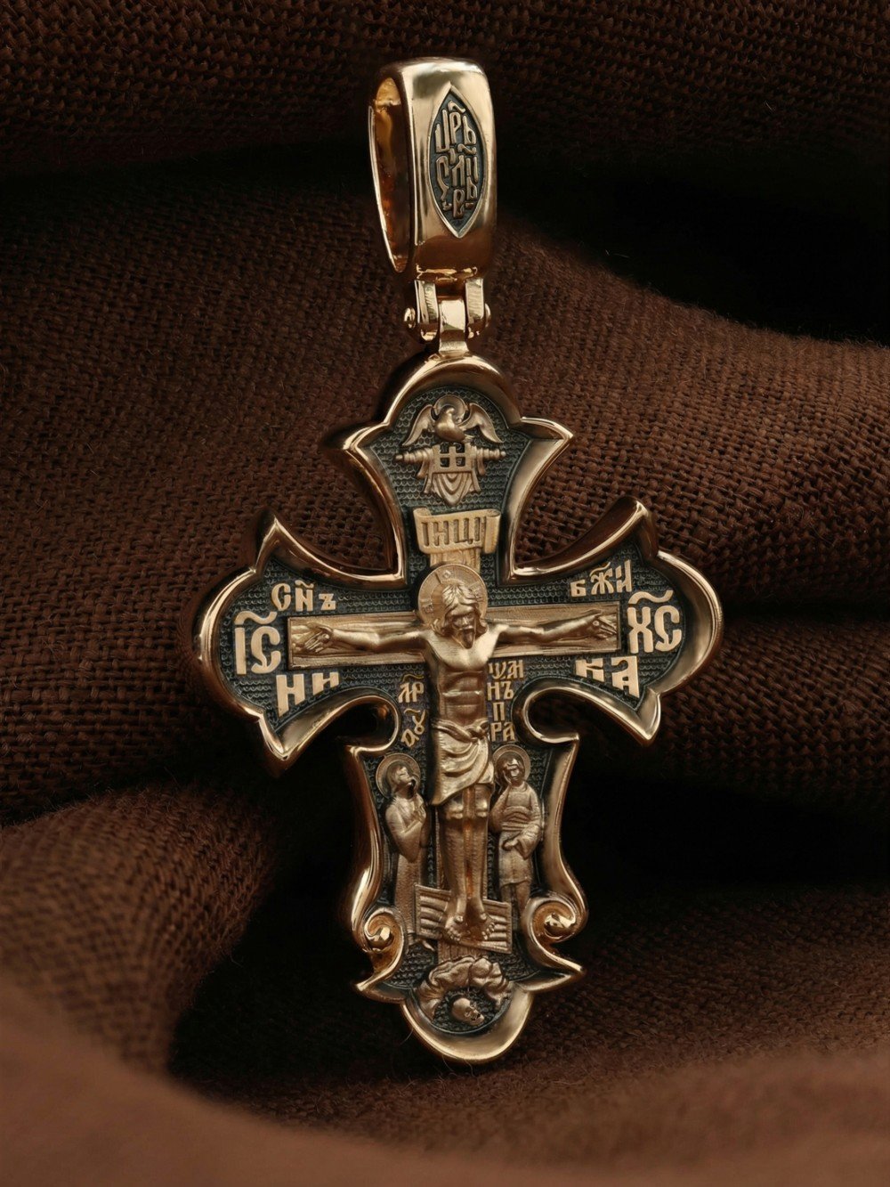 Крест из золота