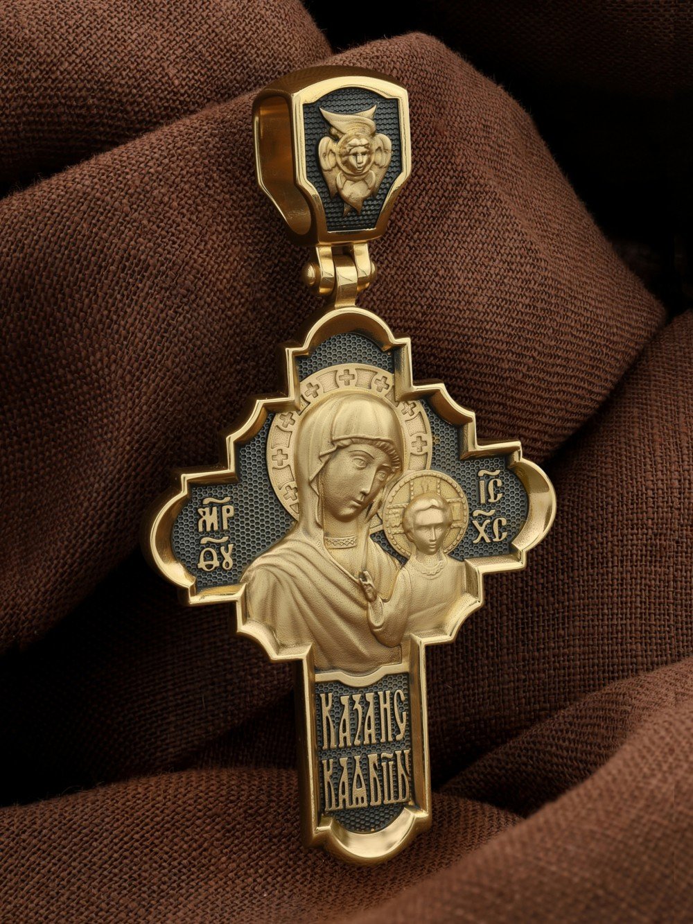 Крест из лимонного золота