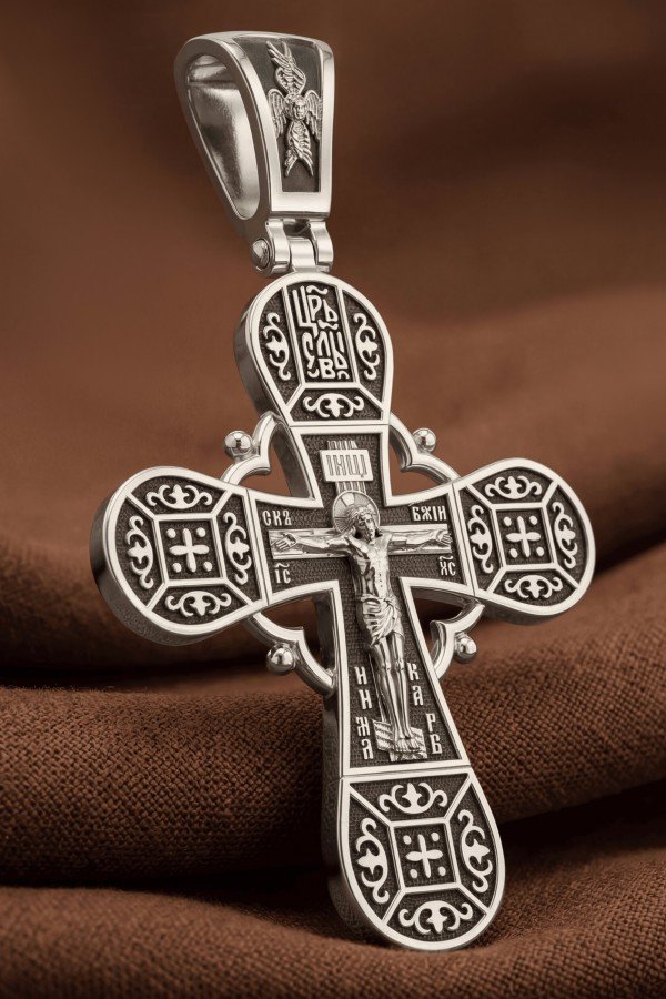 Крест из белого золота