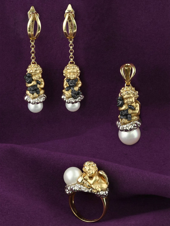 Подвеска из лимонного золота c жемчугом