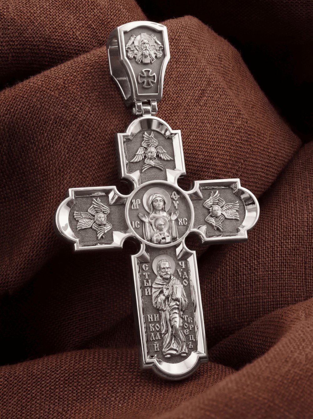 Крест из белого золота