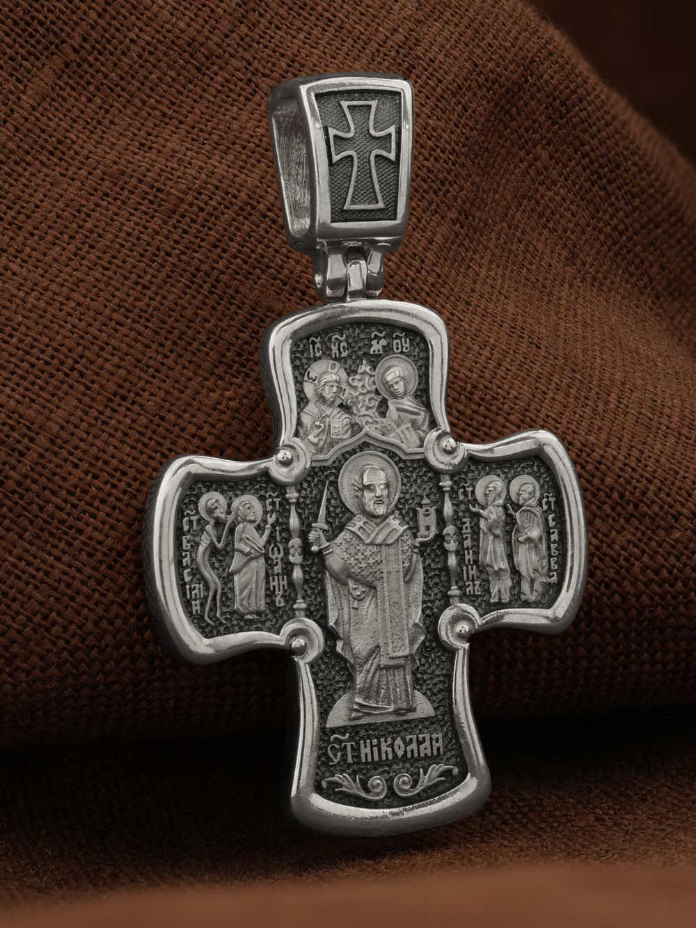 Крест из белого золота