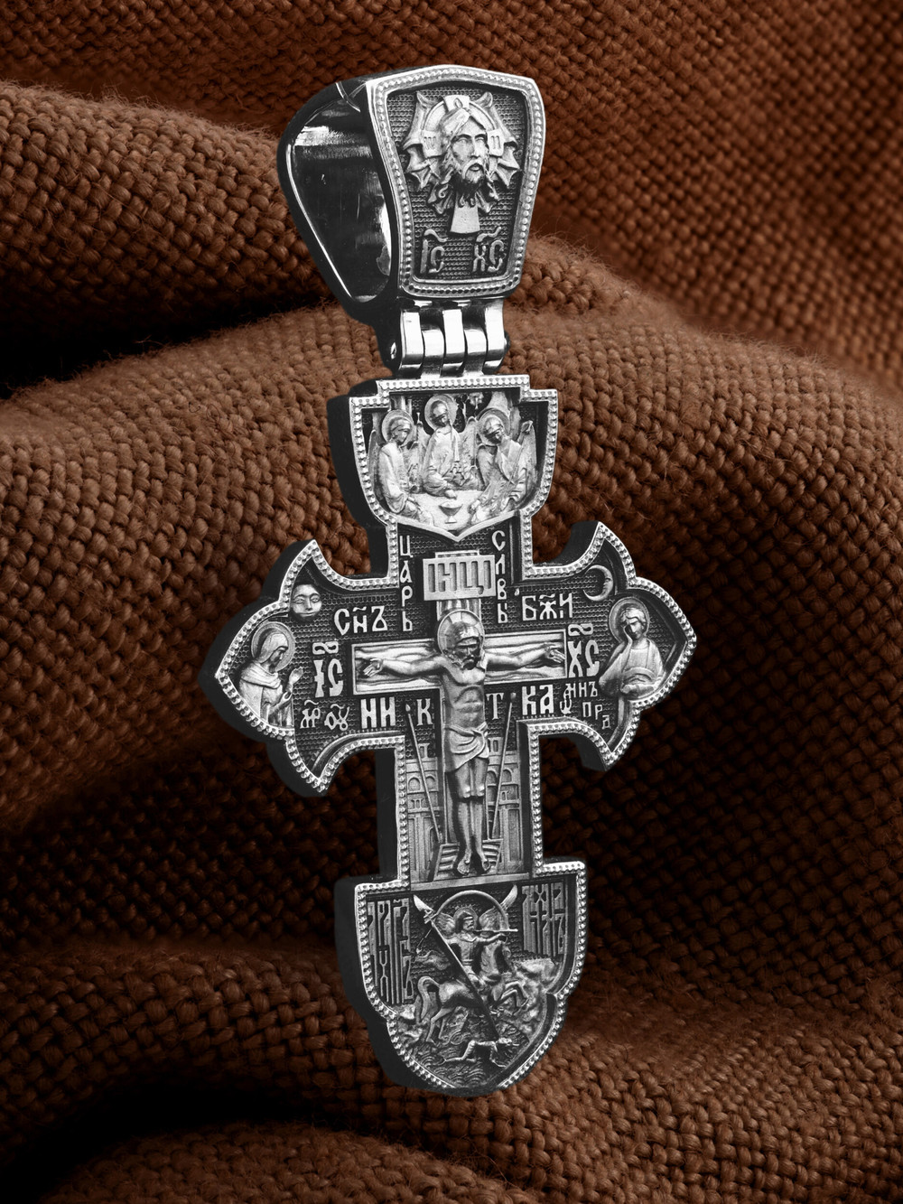 Крест из белого золота