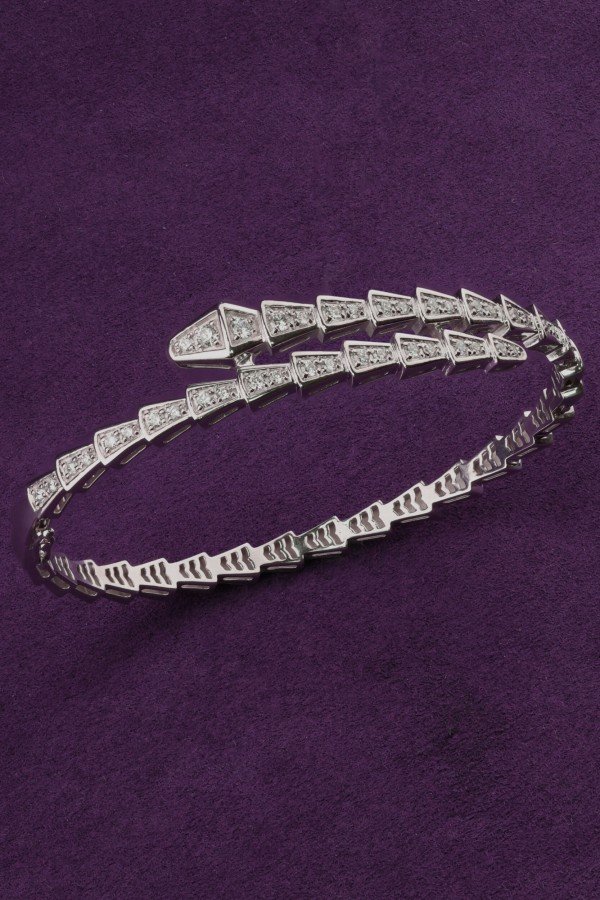 Браслет из белого золота c бриллиантами