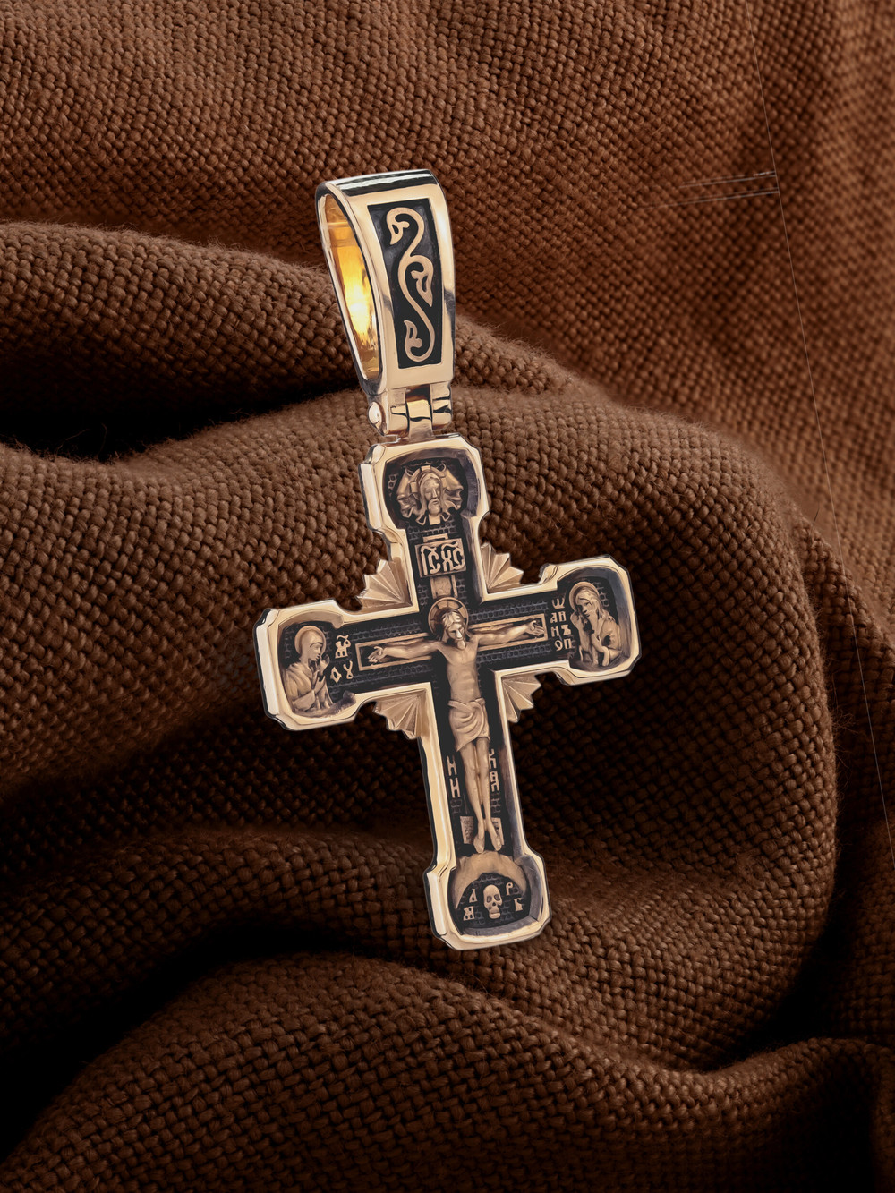 Крест из золота