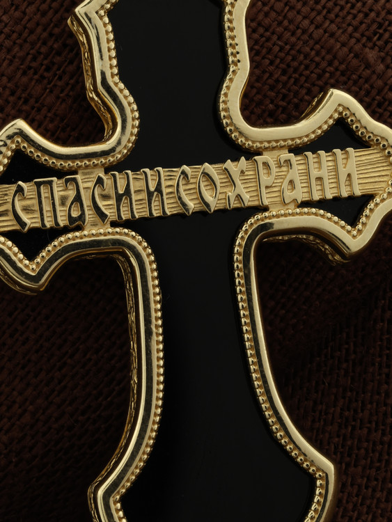 Крест из лимонного золота c ониксом