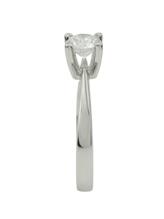 Кольцо из белого золота c бриллиантами