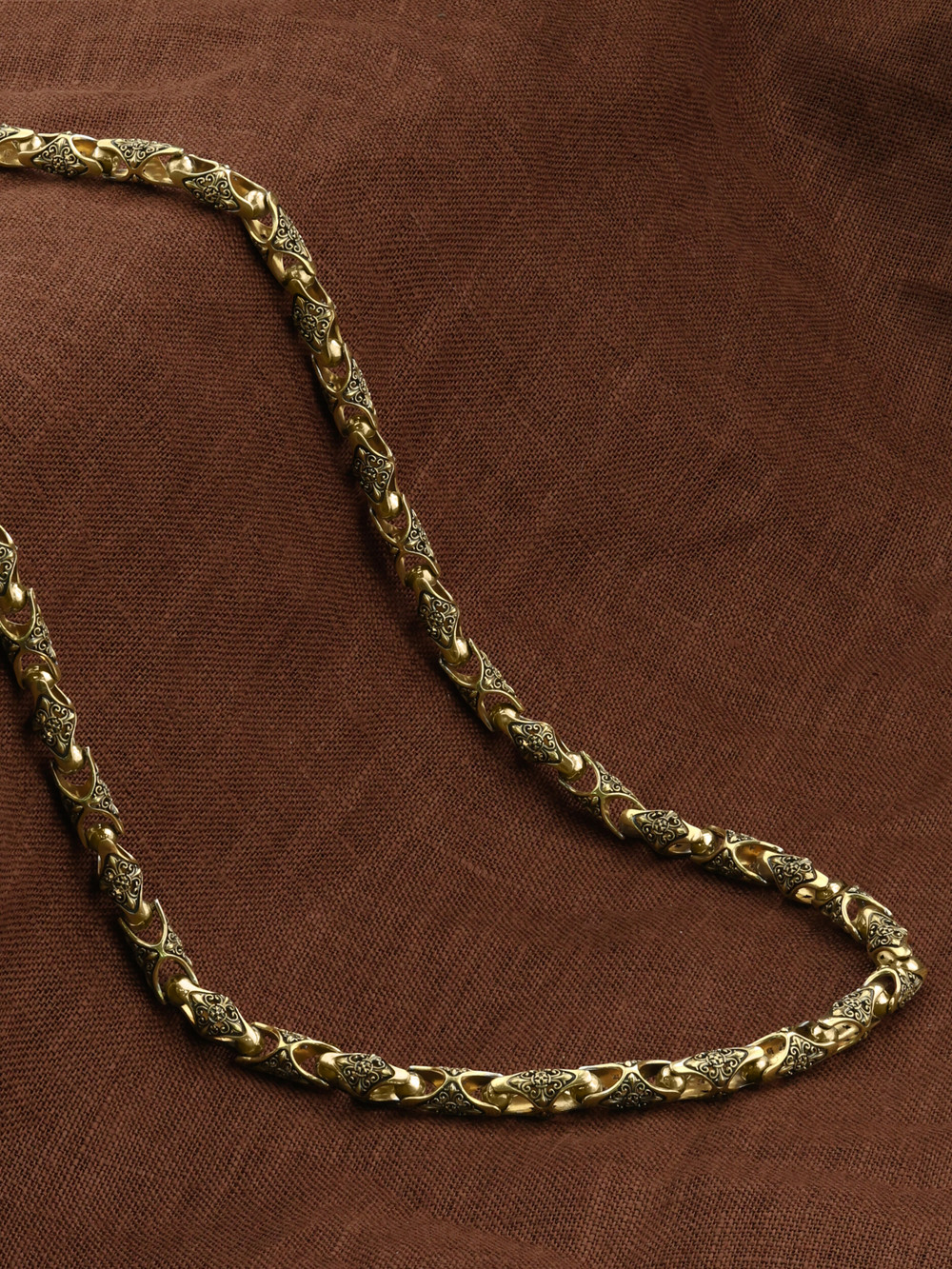 Цепь из лимонного золота