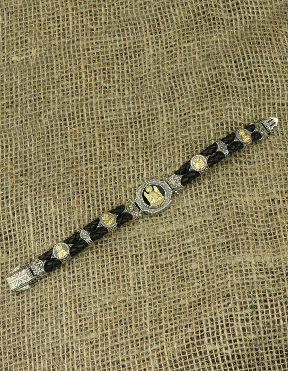 Браслет из серебра и золота c кожаным шнурком и ониксом