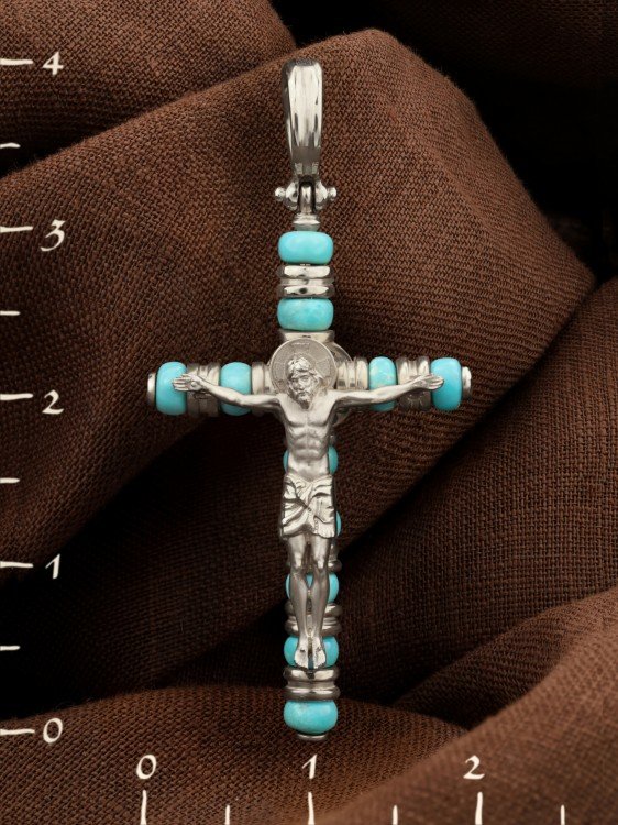 Крест из белого золота c бирюзой