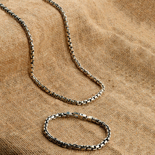 Браслет из серебра