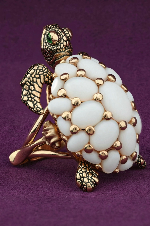 Кольцо из золота c эмаль и бивнем мамонта