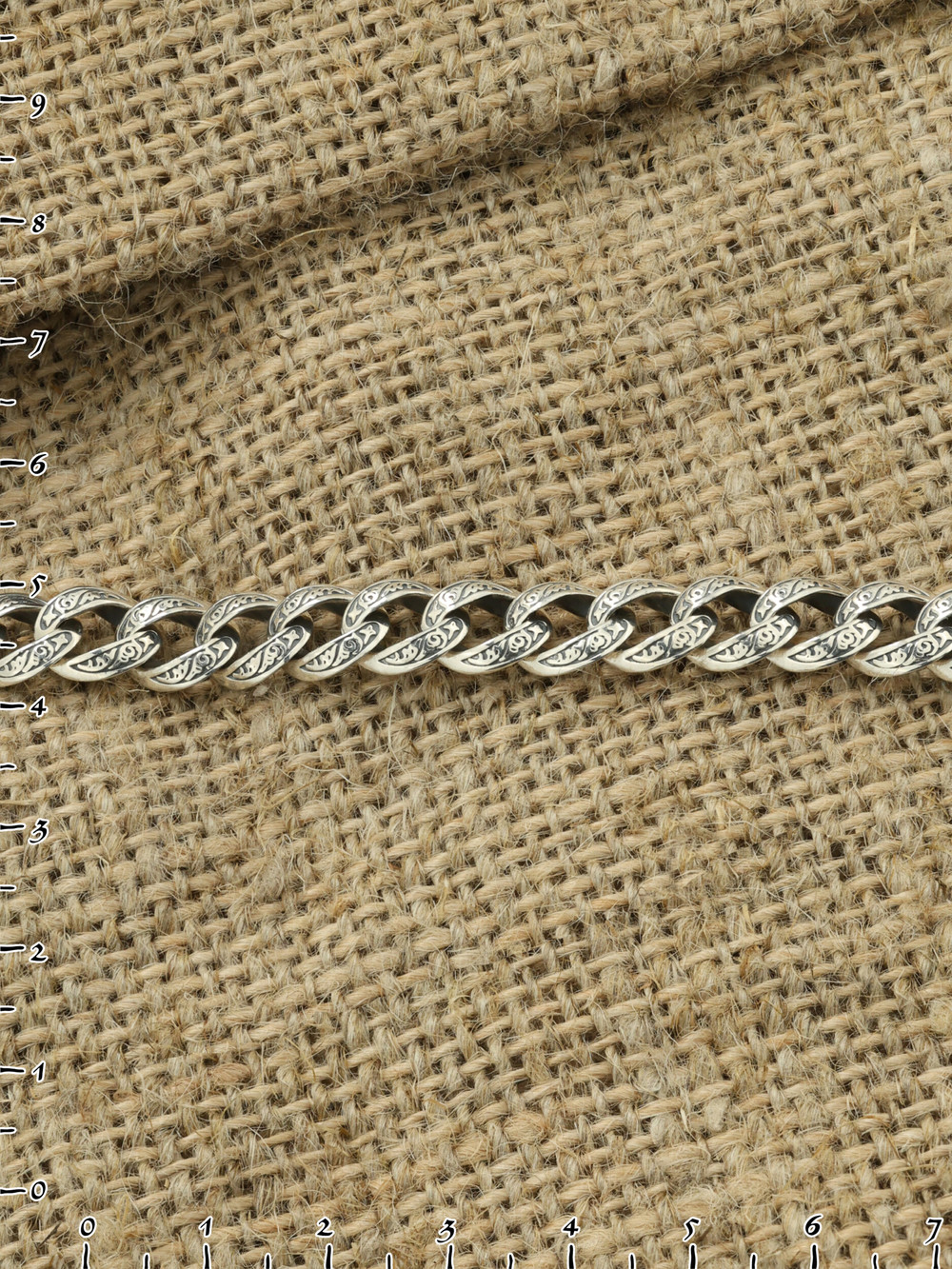 Браслет из серебра c рубином