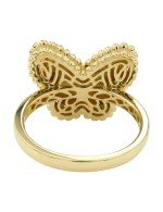 Кольцо из лимонного золота c рубином