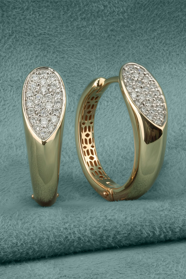 Серьги из золота c бриллиантами