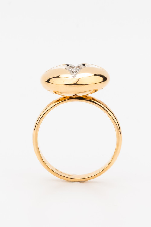 Кольцо из золота c бриллиантами