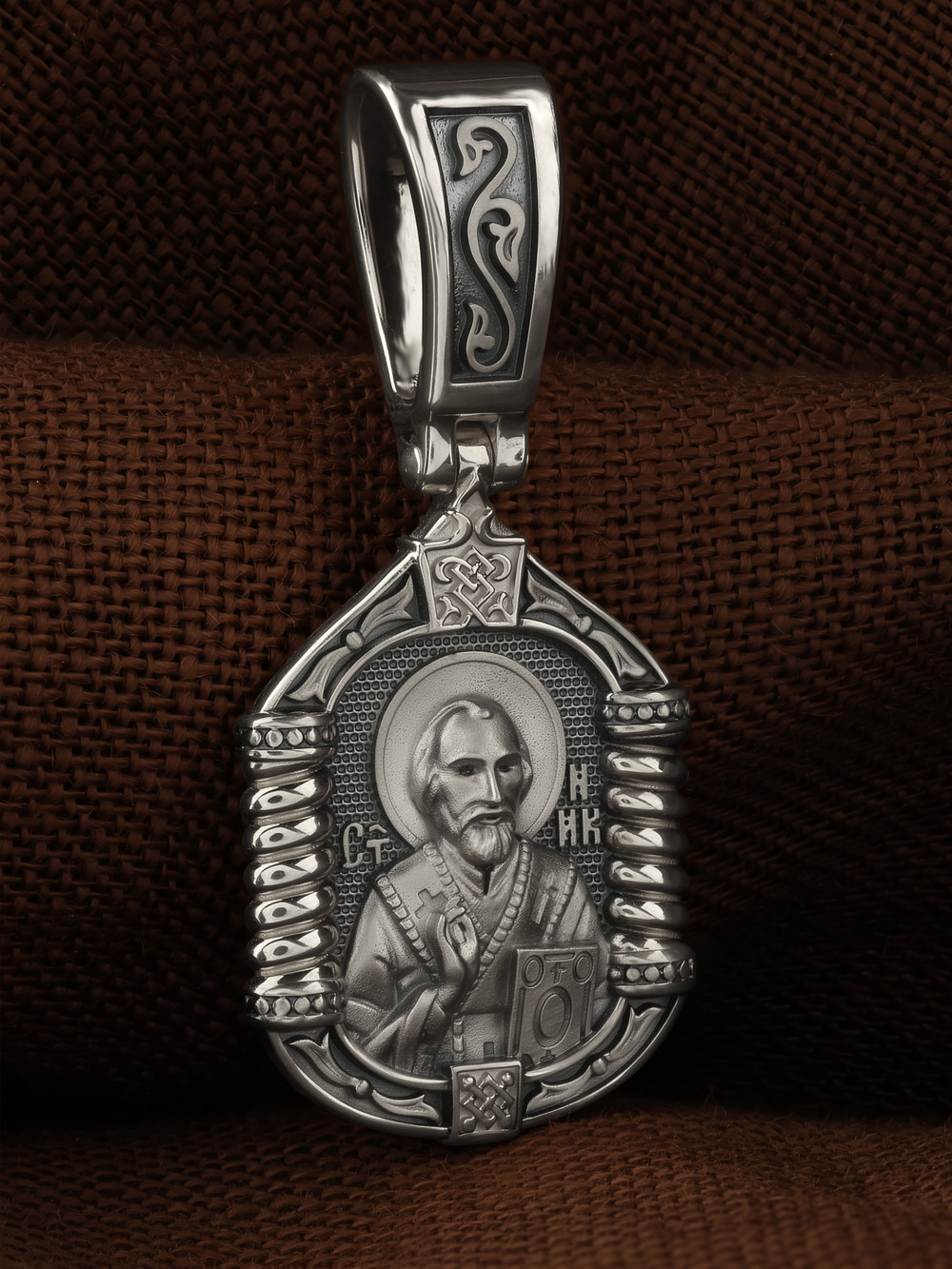 Образок из белого золота